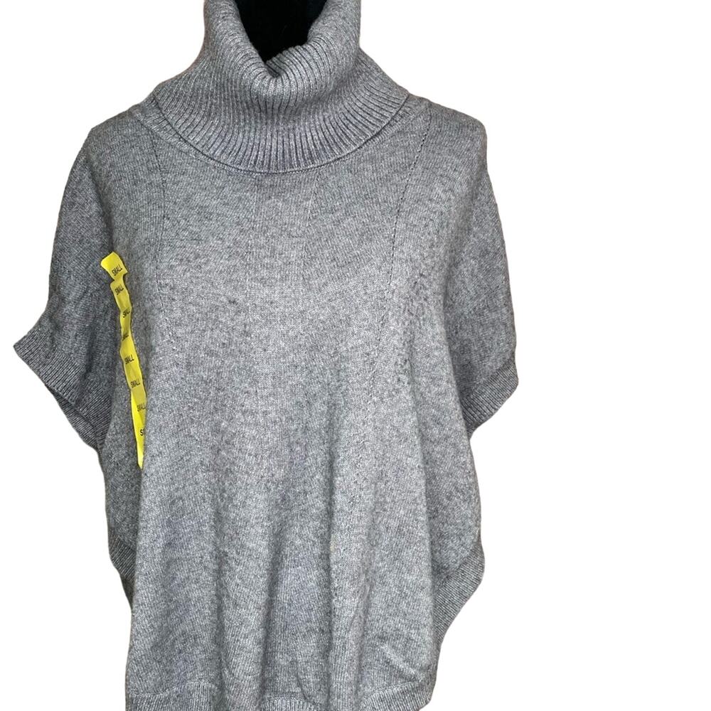 Sisters Grey turtle neck poncho dolman cut NWT small